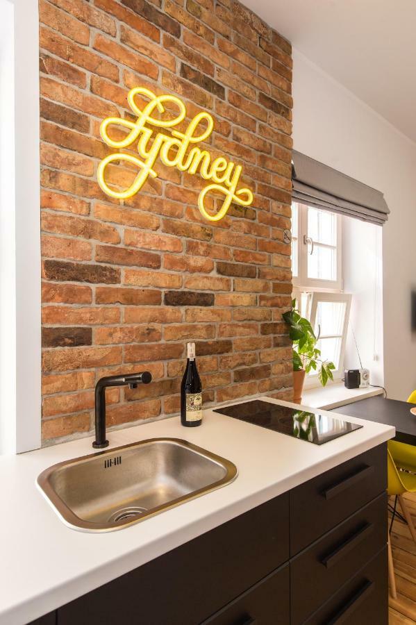 Bliss Apartments Sydney Познан Екстериор снимка