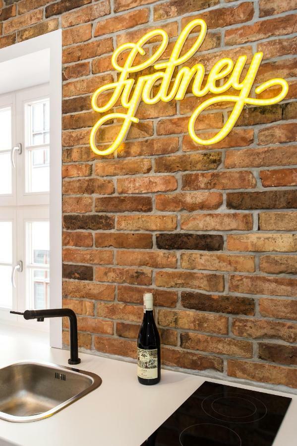 Bliss Apartments Sydney Познан Екстериор снимка